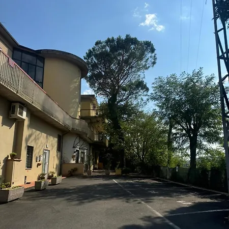 Valdambra Bed & Breakfast *